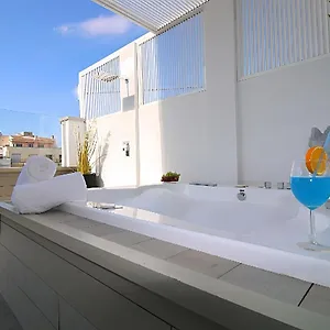  Apartment Incredible Penthouse With Jacuzzi In The Center, Unique In The Area Spain